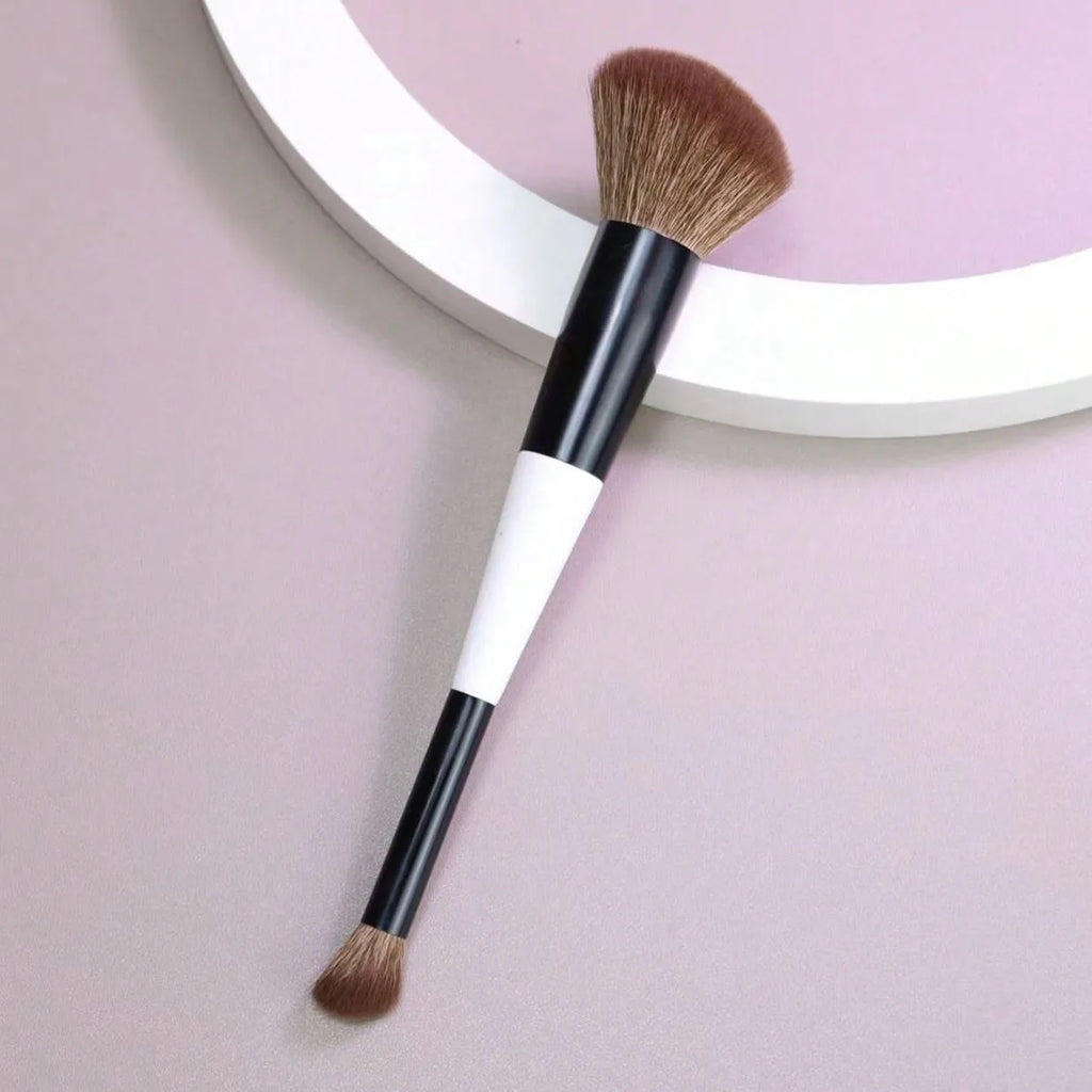 1 Double-Ended Makeup Brush, Foundation Brush, Concealer Brush, Blush Brush, Contour Brush, Eye Shadow Brush, Multi-Functional Makeup Brush