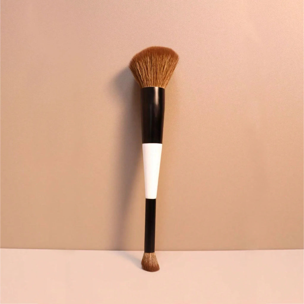1 Double-Ended Makeup Brush, Foundation Brush, Concealer Brush, Blush Brush, Contour Brush, Eye Shadow Brush, Multi-Functional Makeup Brush