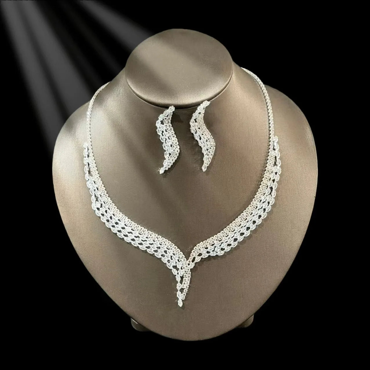 Fashionable and casual jewelry set, versatile chain set, bride's wedding, newlywed gift accessories
