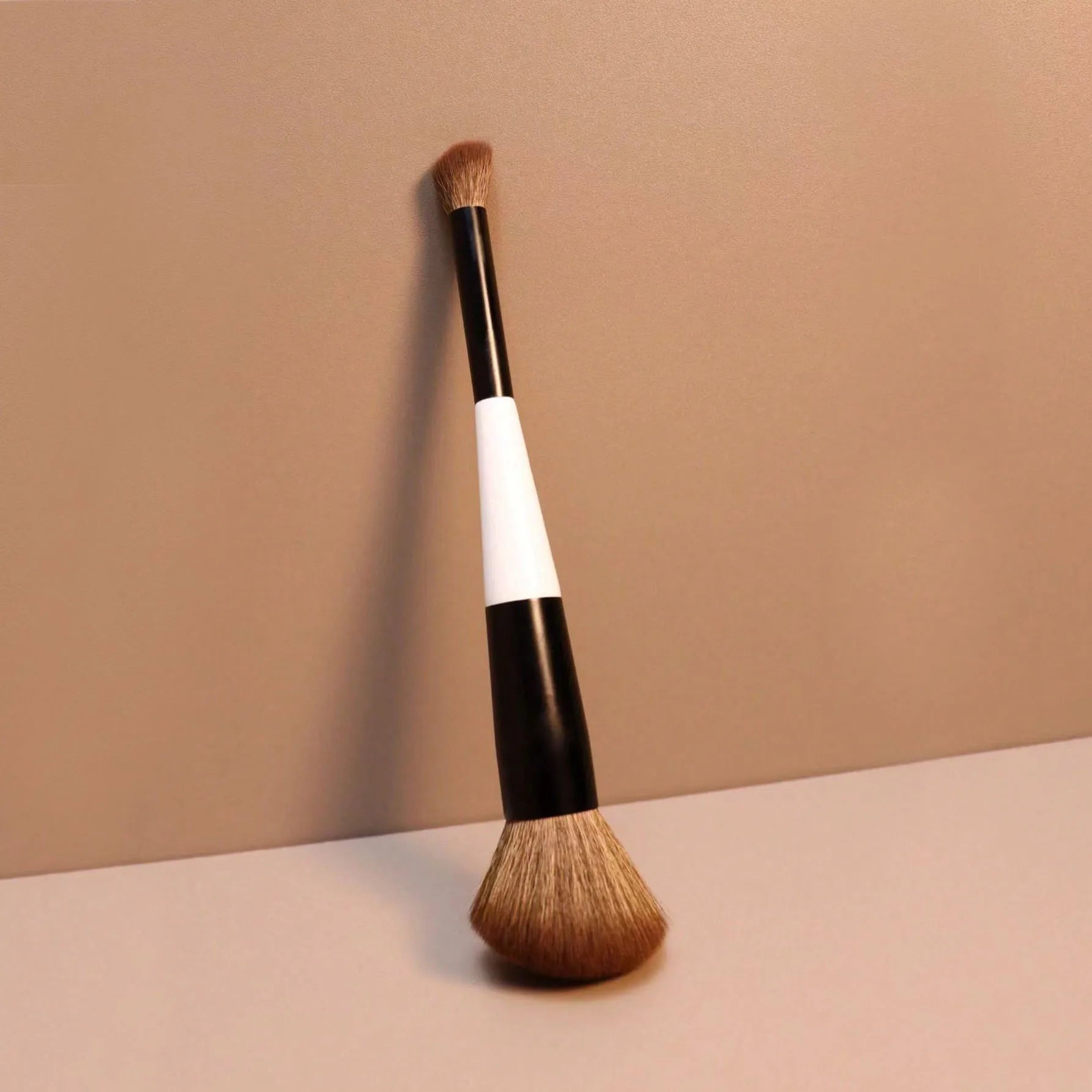 1 Double-Ended Makeup Brush, Foundation Brush, Concealer Brush, Blush Brush, Contour Brush, Eye Shadow Brush, Multi-Functional Makeup Brush